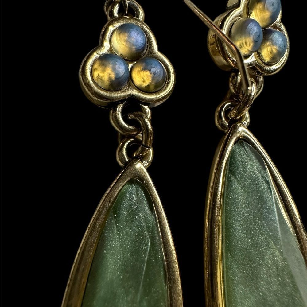 Boho Earrings Crown Premiere Designs Green Stone Drop Faux Moonstone Clover - Picture 2 of 8